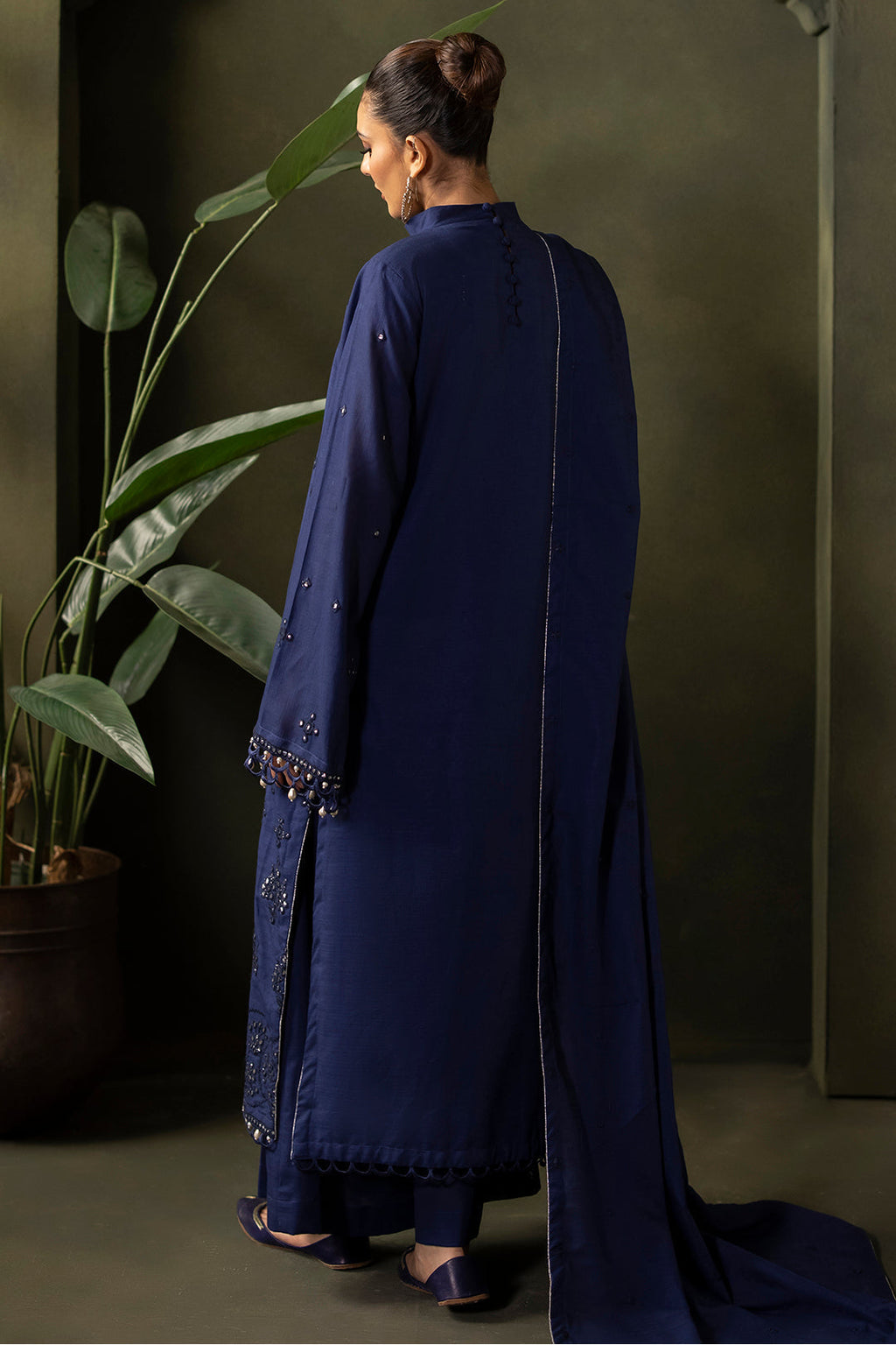 Zellbury | Unstitched 3 Piece Khaddar | Embroidered Shirt Shalwar Dupatta - 0322 - Libasekhas