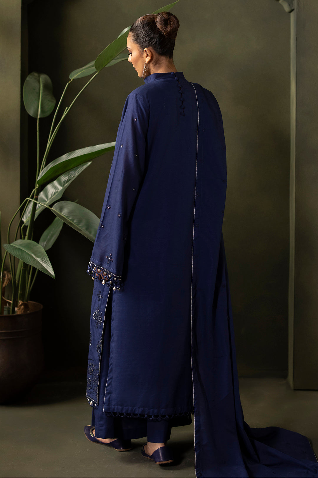 Zellbury | Unstitched 3 Piece Khaddar | Embroidered Shirt Shalwar Dupatta - 0322 - Libasekhas