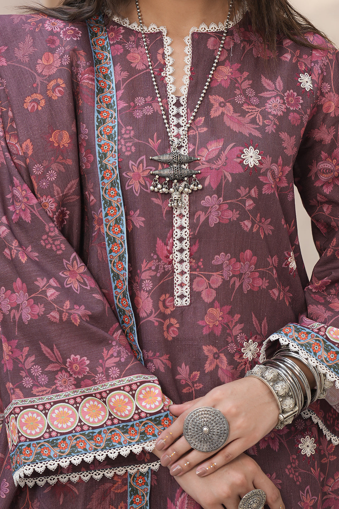 Zellbury | Unstitched 3 Piece Khaddar | Embroidered Shirt Shalwar Dupatta - 0402 - Libasekhas