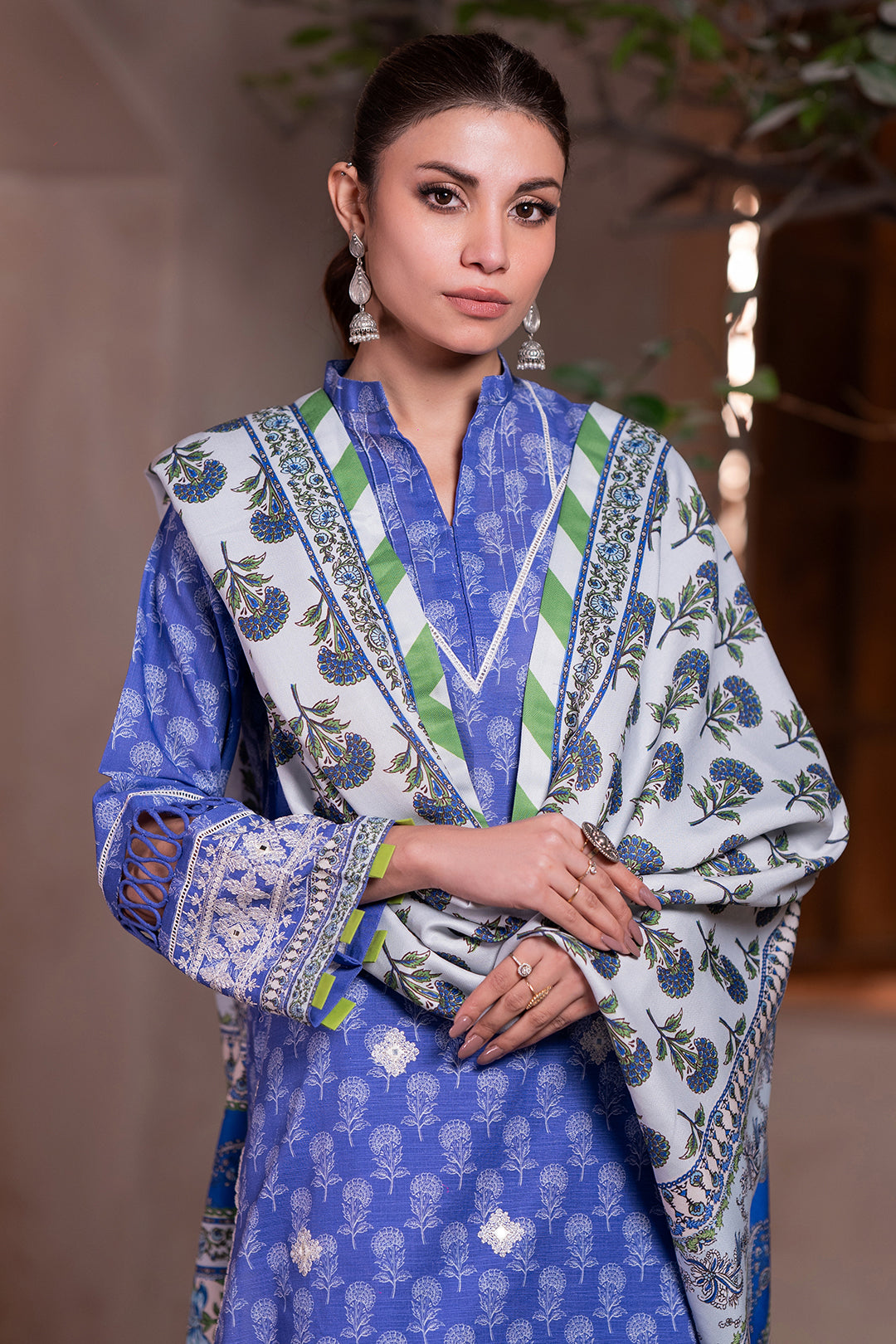 Zellbury | Unstitched 3 Piece Khaddar | Embroidered Shirt Shalwar Dupatta - 0589 - Libasekhas