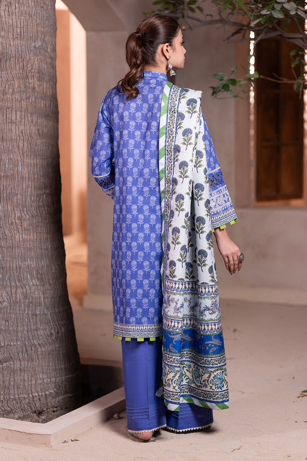 Zellbury | Unstitched 3 Piece Khaddar | Embroidered Shirt Shalwar Dupatta - 0589 - Libasekhas