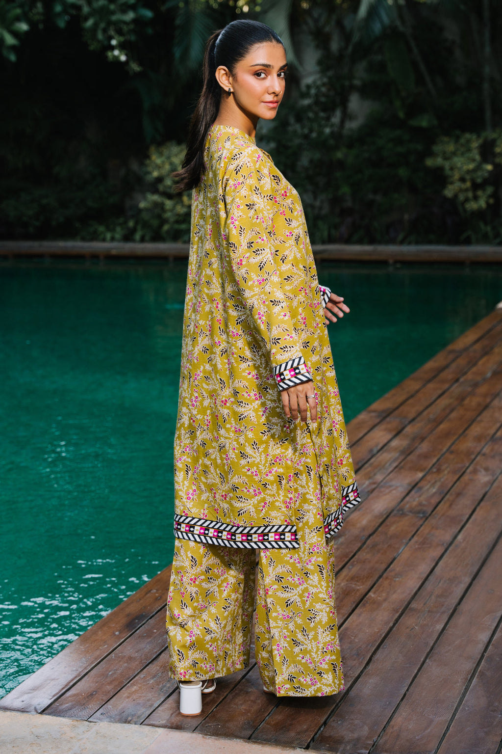 Zellbury | Unstitched 2 Piece Khaddar | Shirt Shalwar - 0164 - Libasekhas