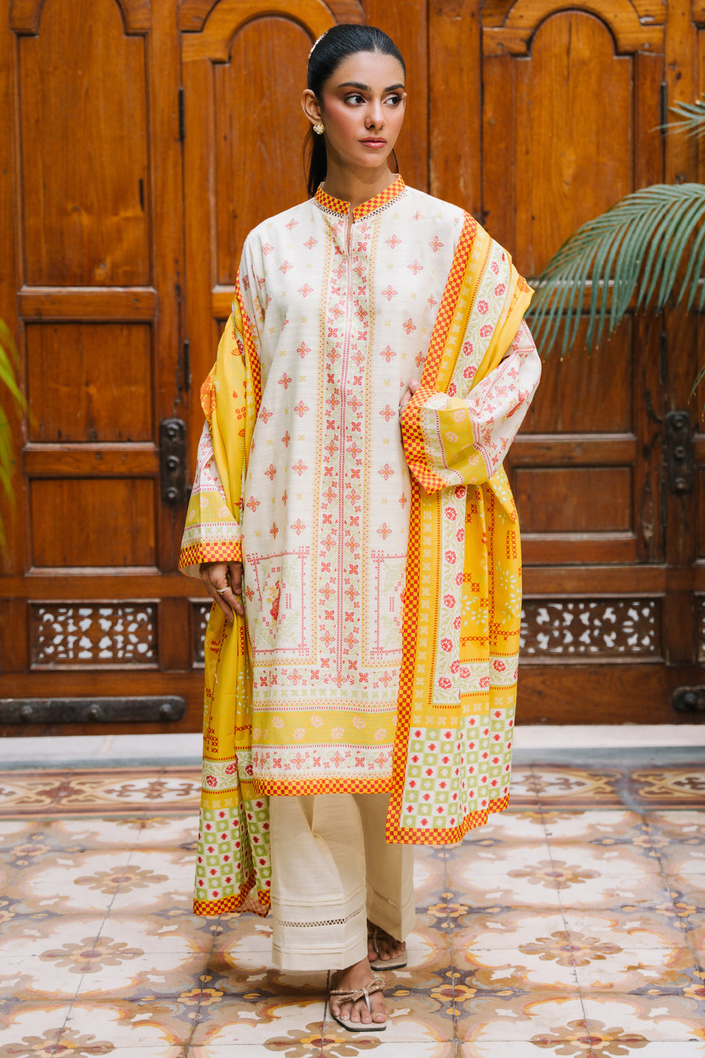 Zellbury | Unstitched 2 Piece Khaddar | Shirt Dupatta - 0251 - Libasekhas