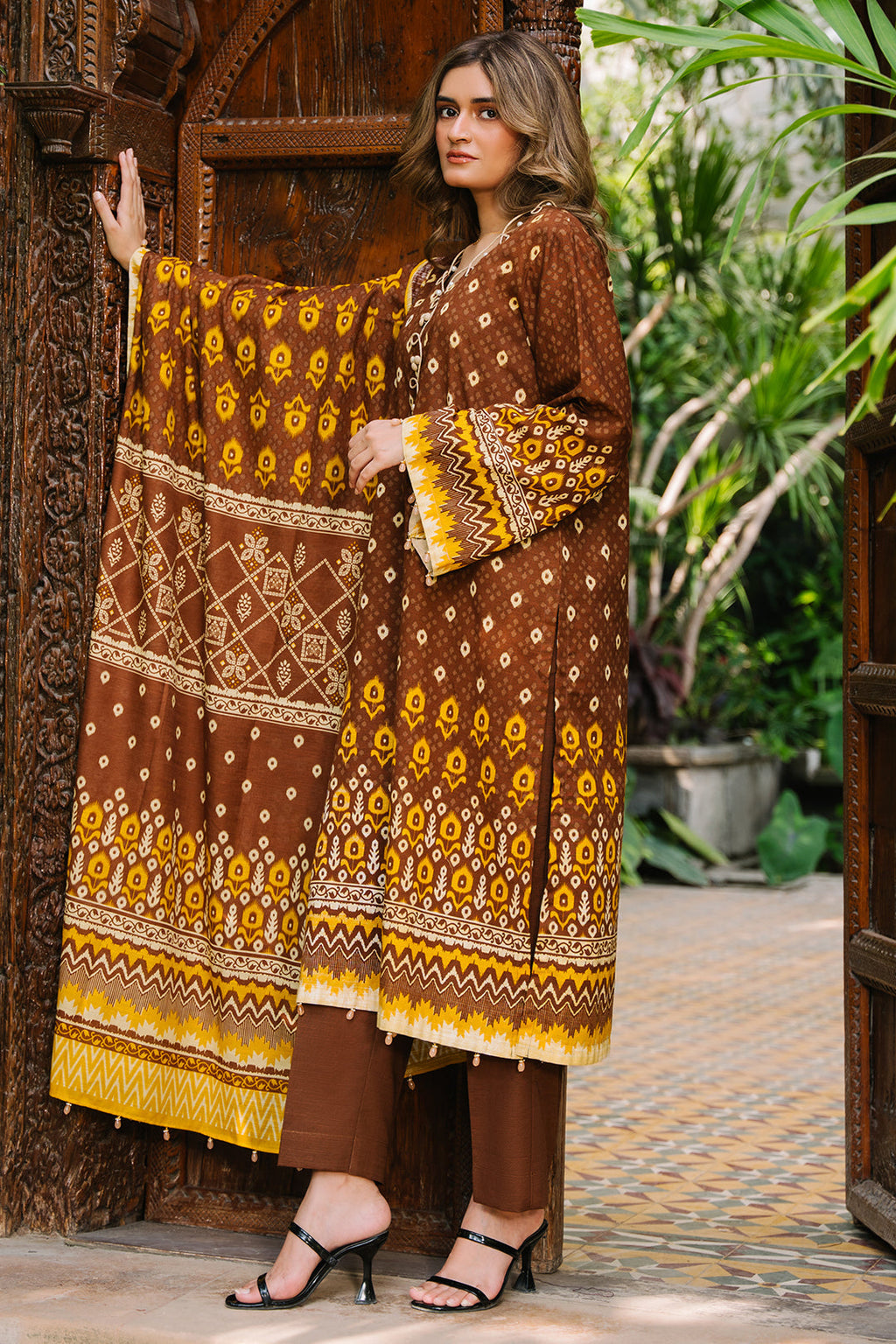 Zellbury | Unstitched 3 Piece Khaddar | Shirt Shalwar Dupatta - 0182 - Libasekhas