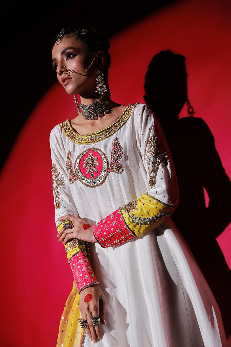 Wardha Saleem | Meeram Festive Formals | Nur - Riwayat-e-Khas