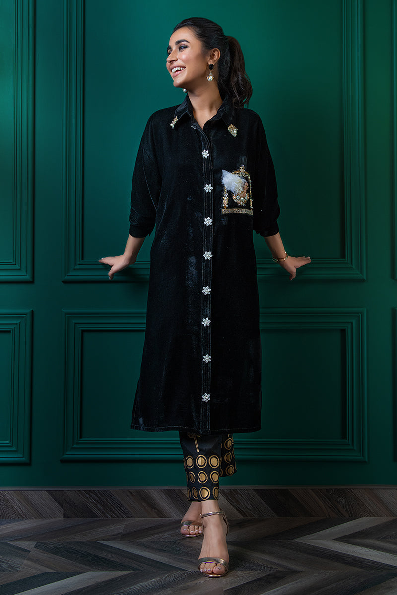 Wardha Saleem | Velvets Winter Fall 24 |  Hans Raj - Riwayat-e-Khas