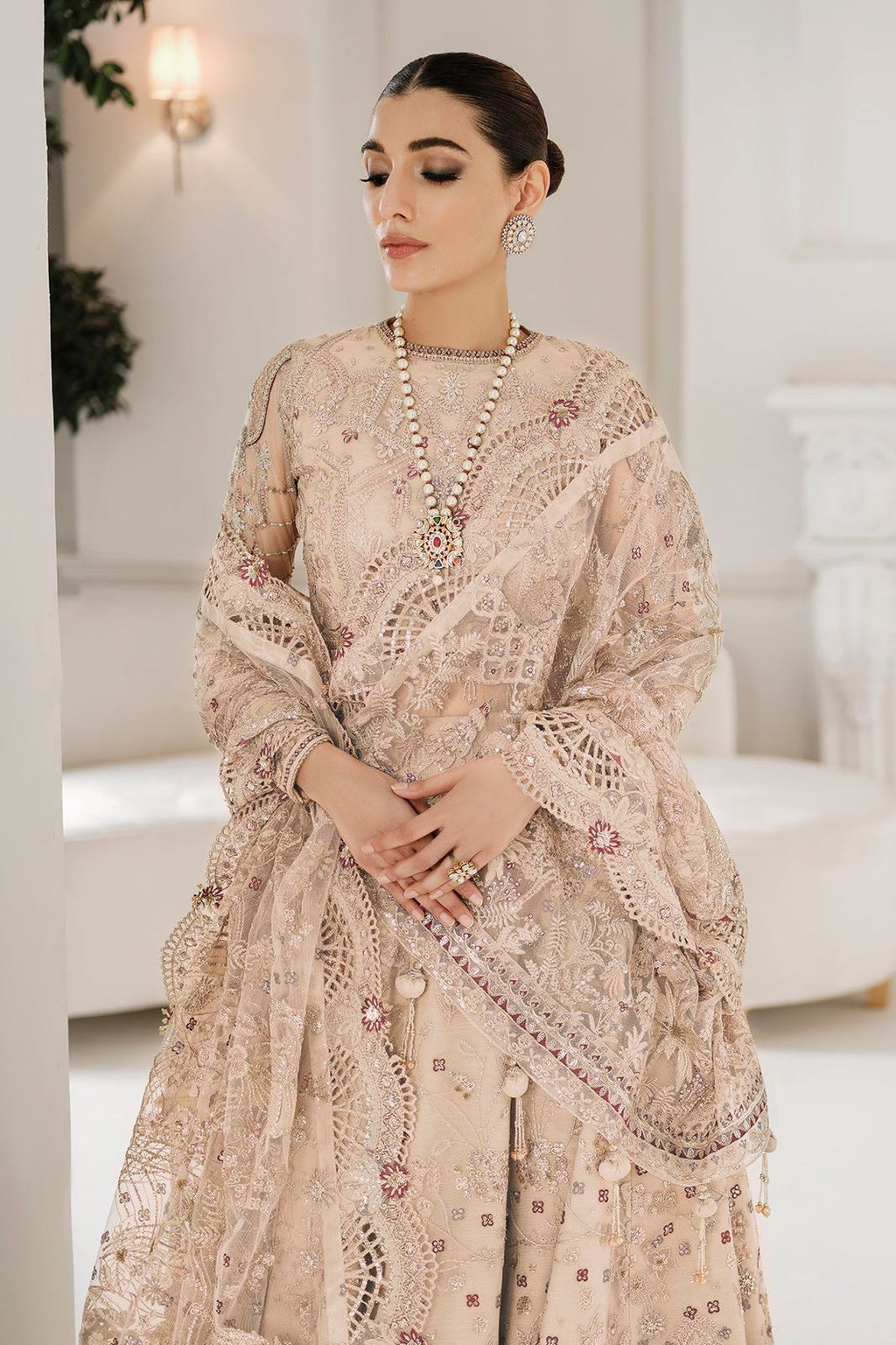 CH10-01 - Riwayat-e-khas