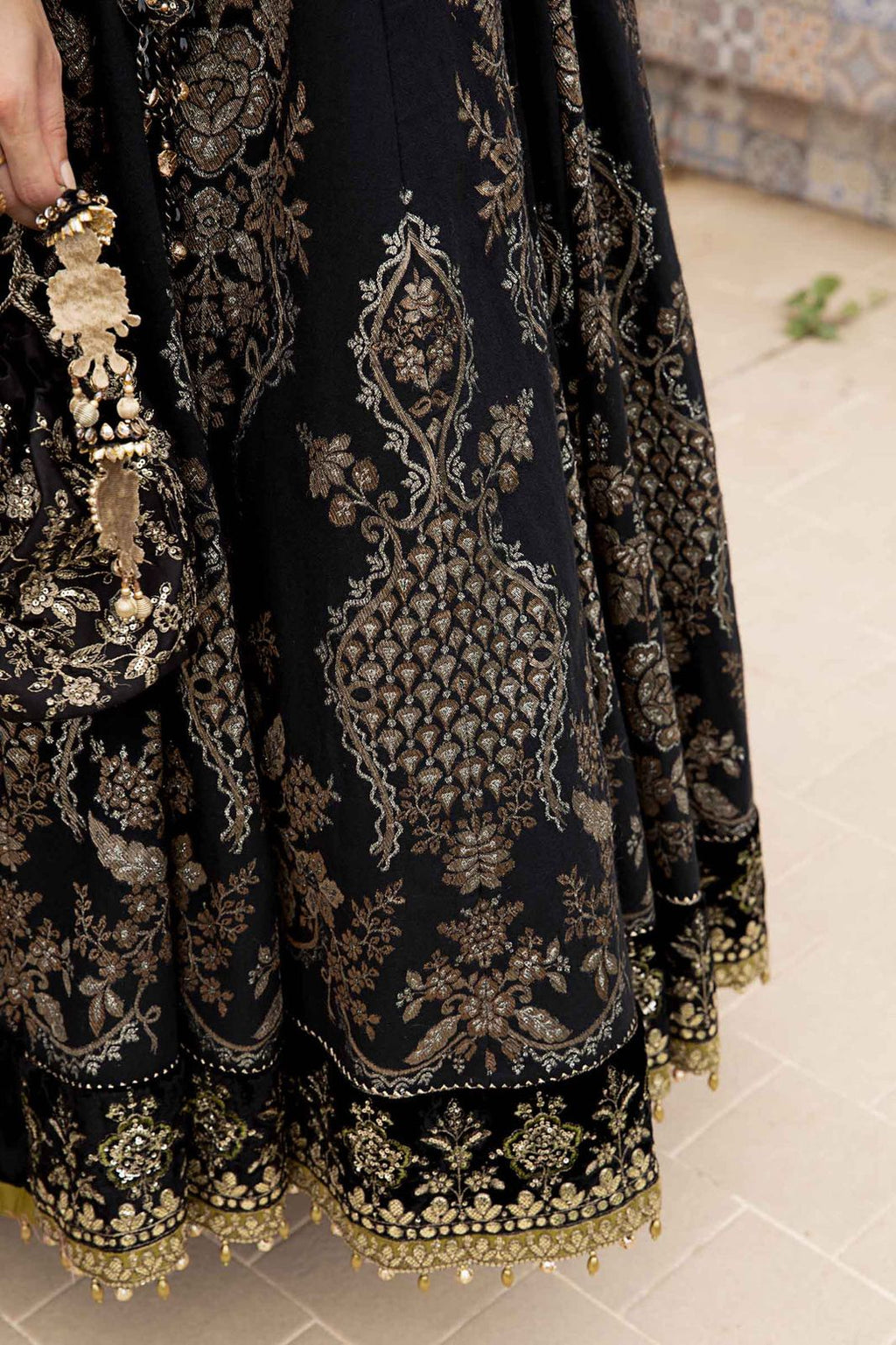 Black - Riwayat-e-khas