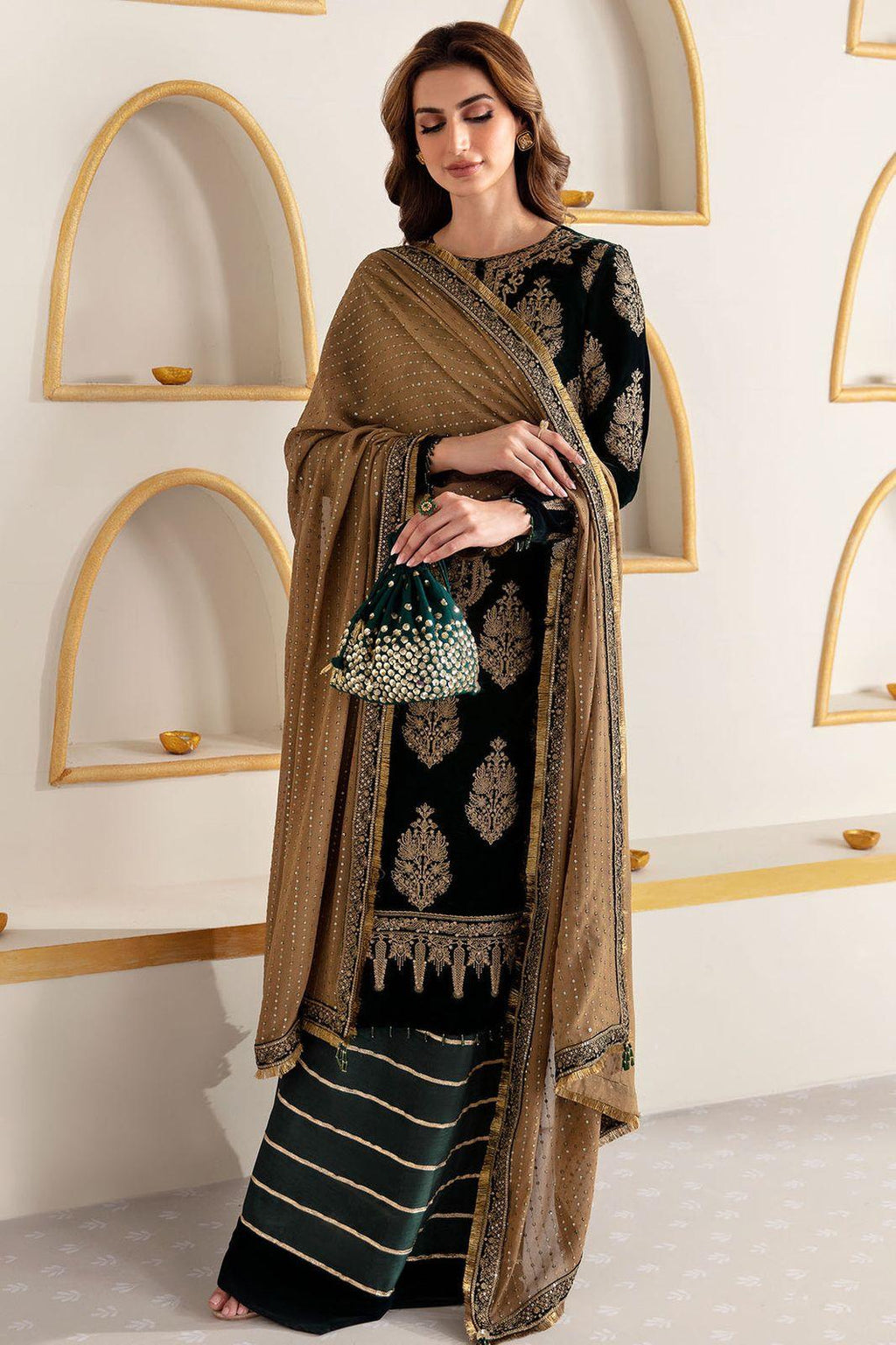 Jazmin - VF-2009 - House Of Anaya