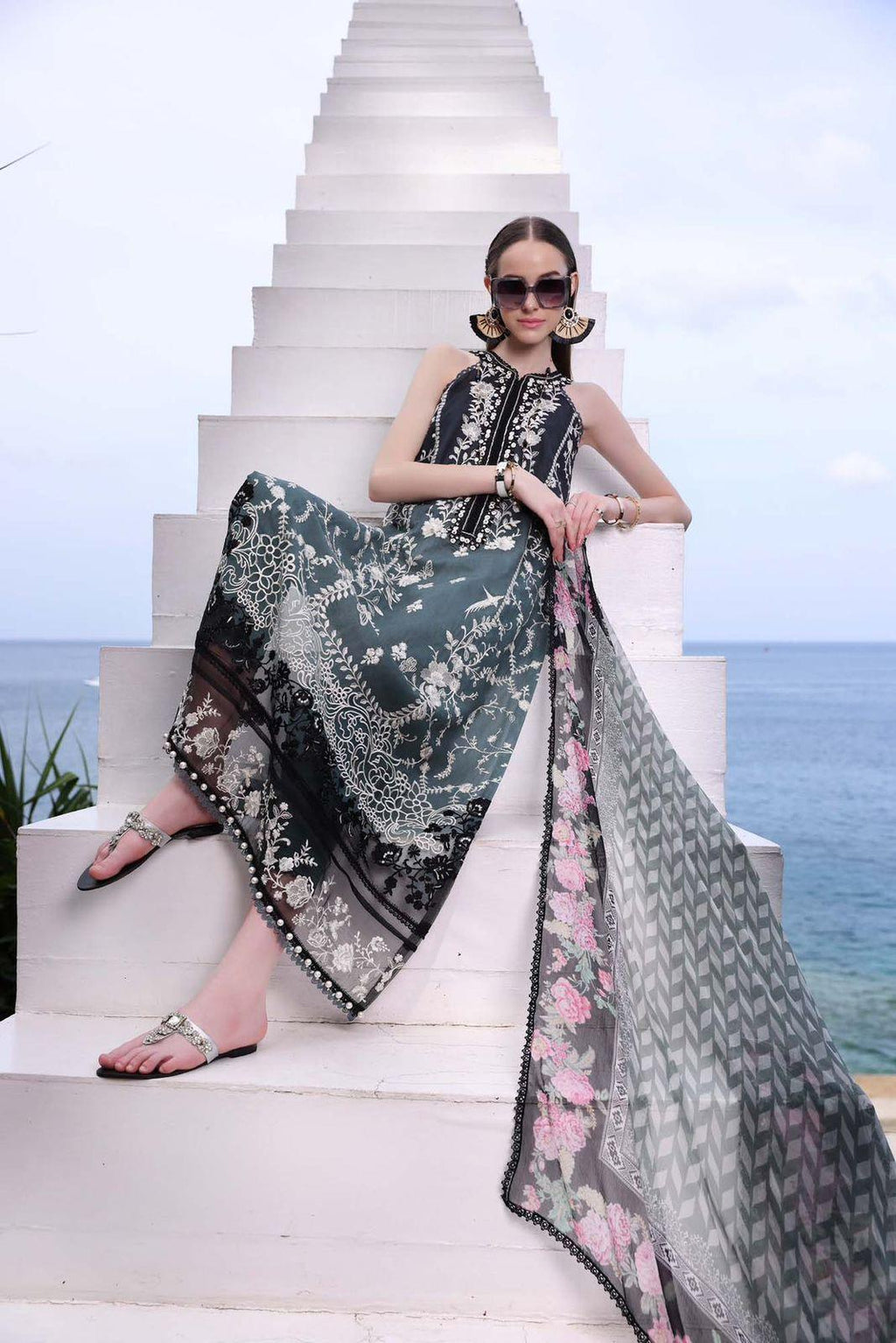 Noor by Sadia Asad - D2B - Riwayat-e-khas