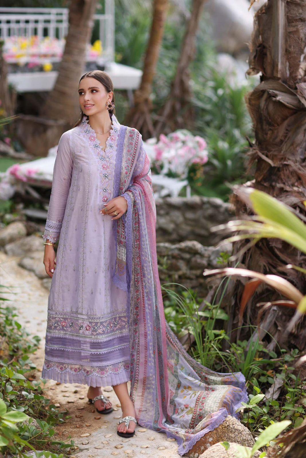 Noor by Sadia Asad - D3A - Riwayat-e-khas