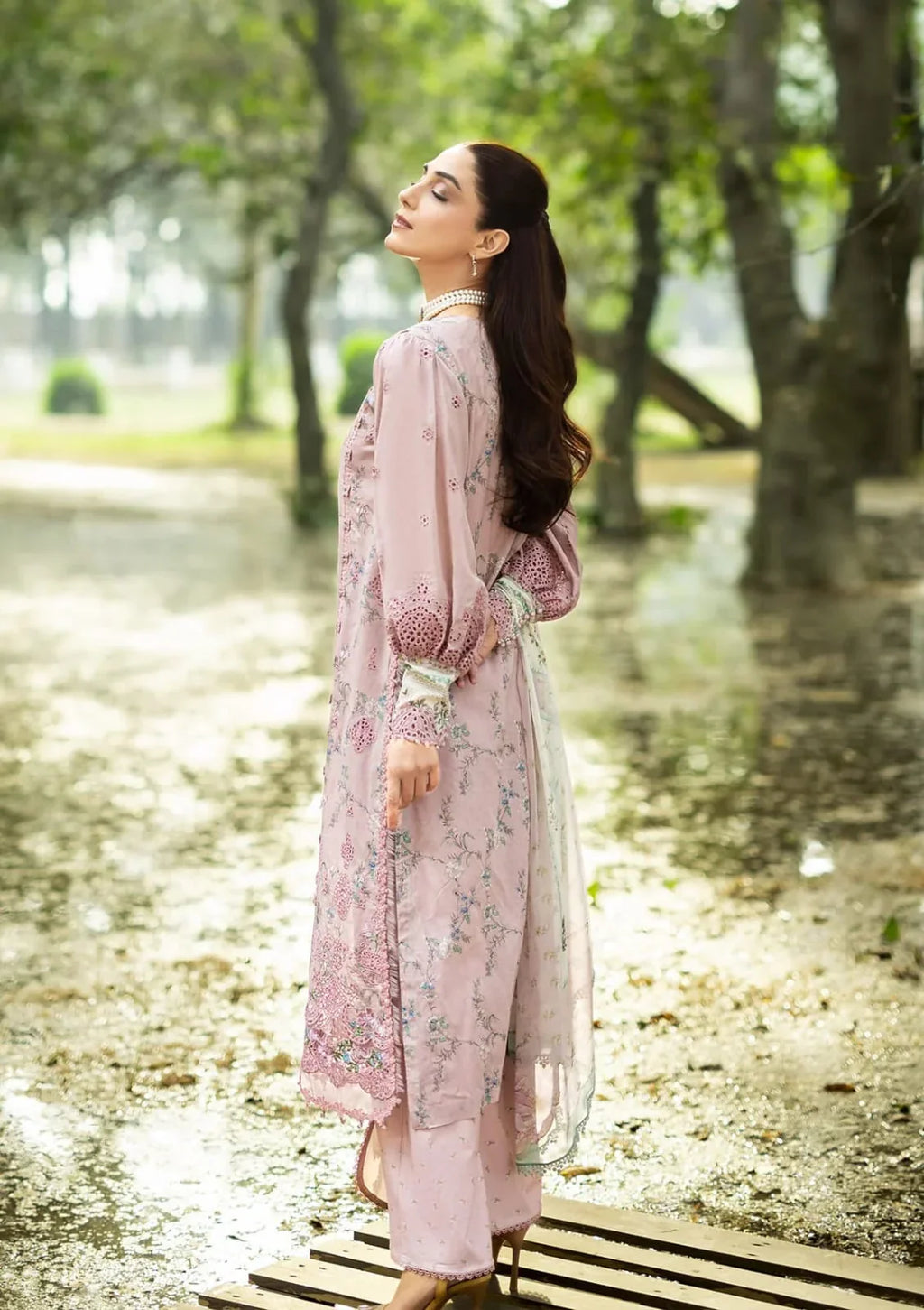 Elaf Premium | CHIKANKARI PRINTS 26 | ERC-8A SAHAA