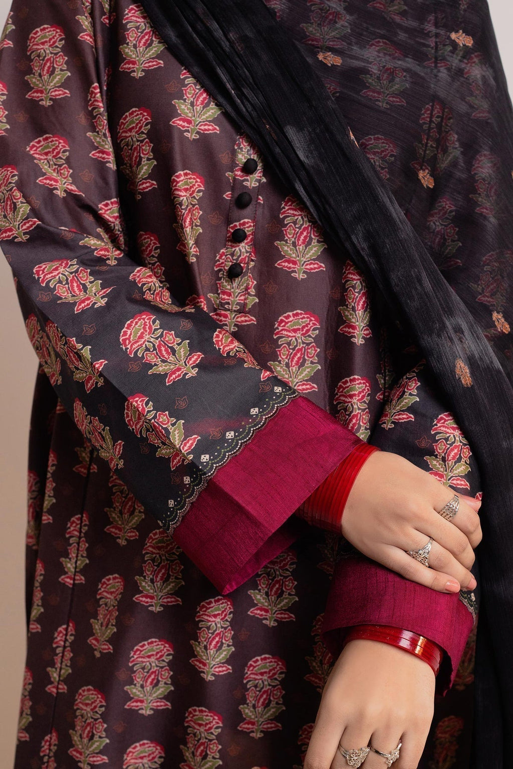 Zara Shahjahan | Coco Prints 24 | SURKH-D9 - House Of Anaya