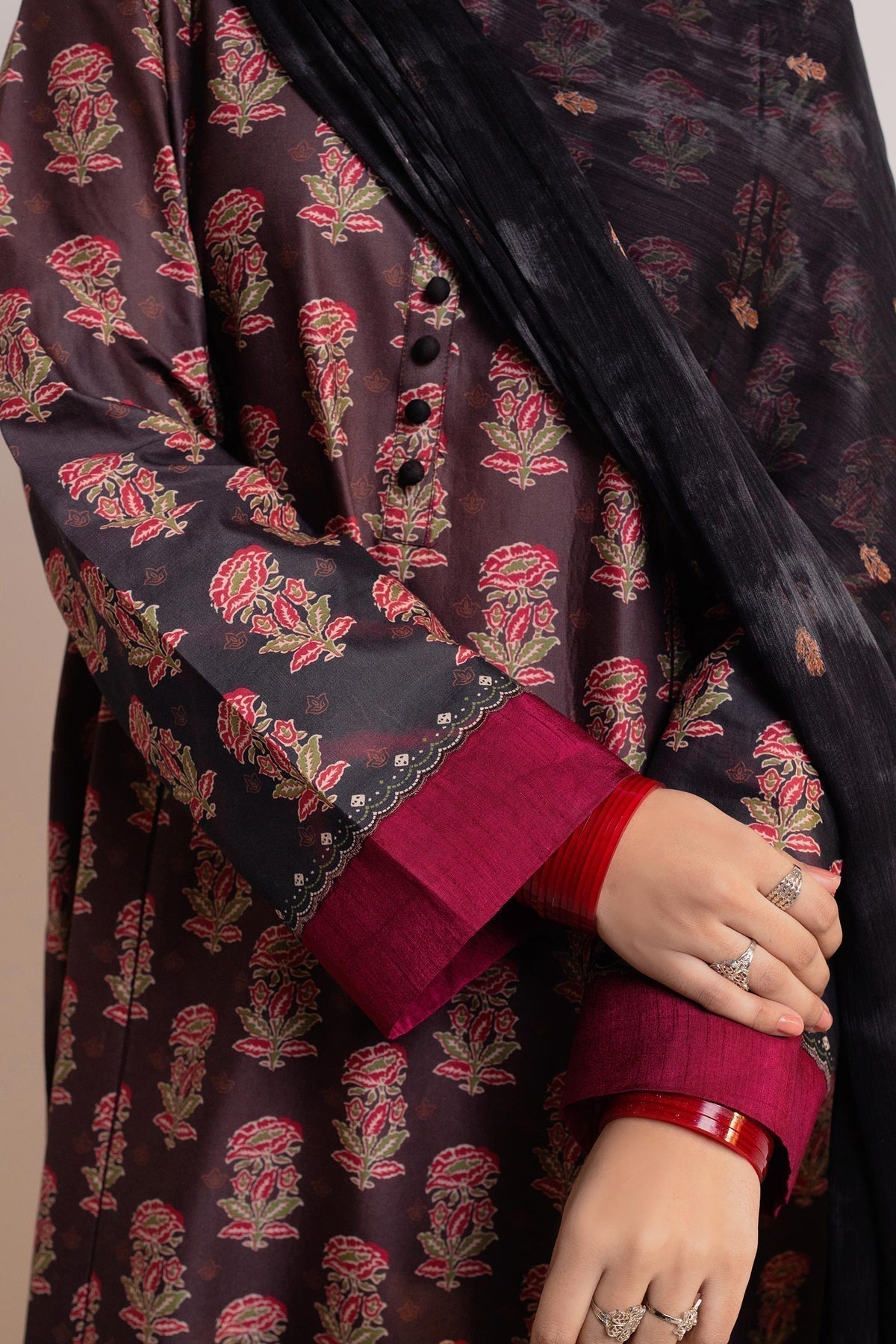 Zara Shahjahan | Coco Prints 24 | SURKH-D9 - House Of Anaya