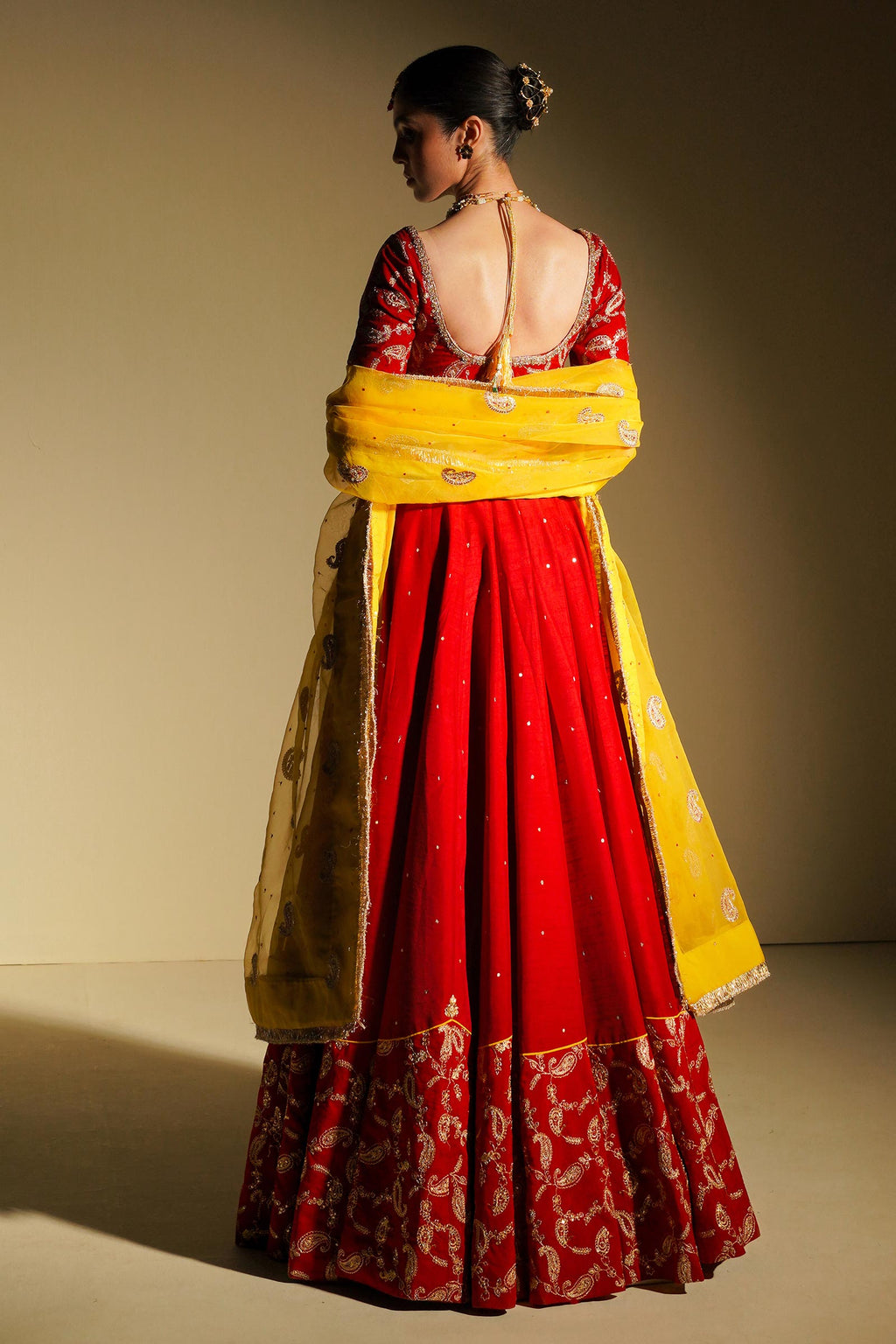 Zara Shahjahan | Chandni Raatain | MEERA
