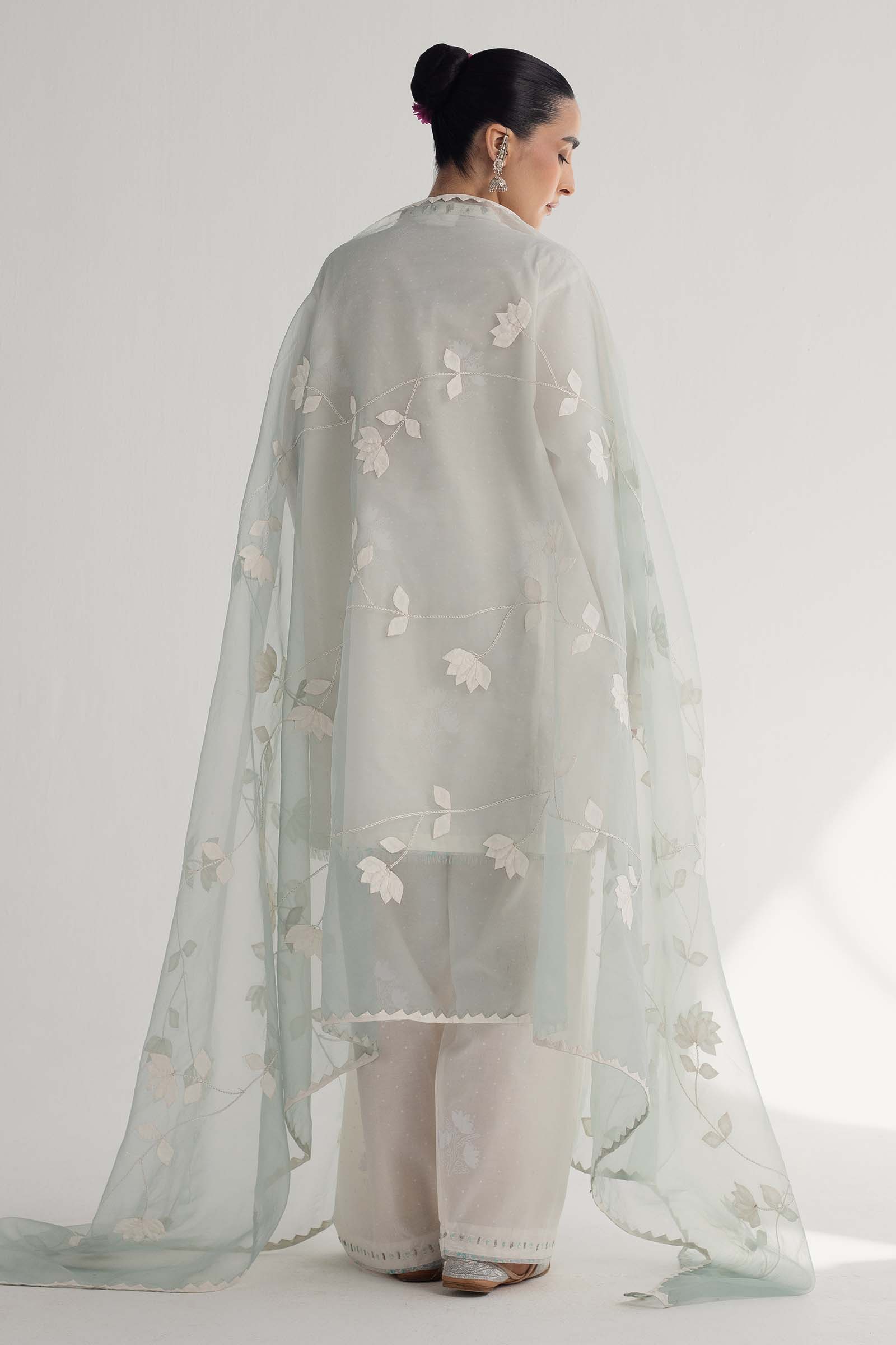 Zara Shahjahan | Handcrafted Suits | ZHC-046 - House Of Anaya