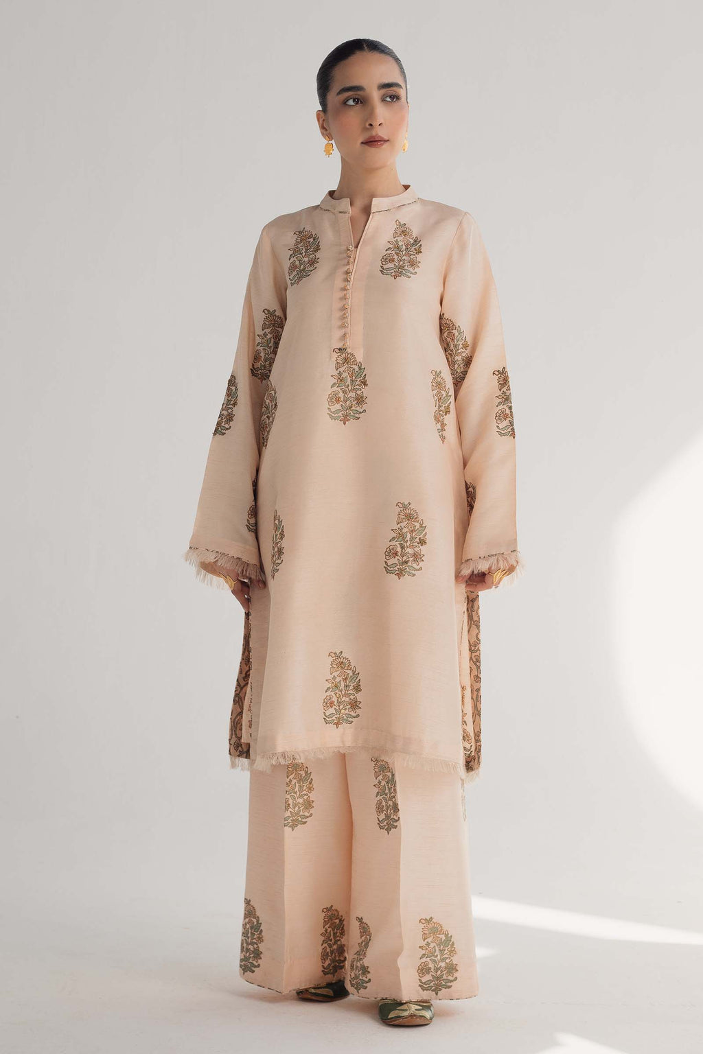 Zara Shahjahan | Handcrafted Suits | ZHC-049 - House Of Anaya
