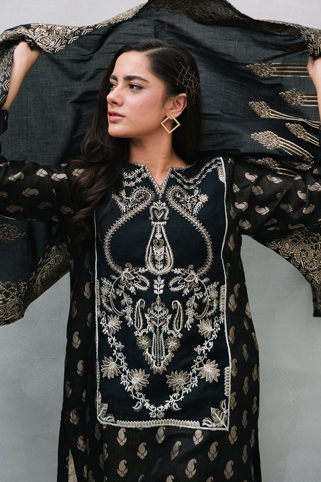 Zellbury | Summer Pret | Embroidered Kurta Dupatta Trouser - 3256 - Libasekhas