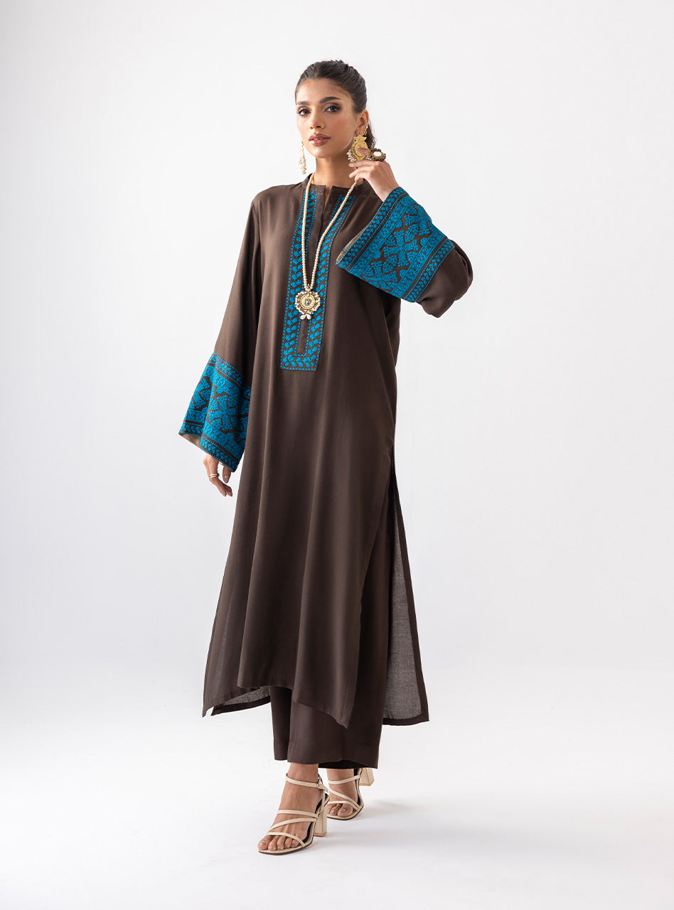 Zainab Chottani | Aara Casual Pret | Dark Chrome - Riwayat-e-Khas