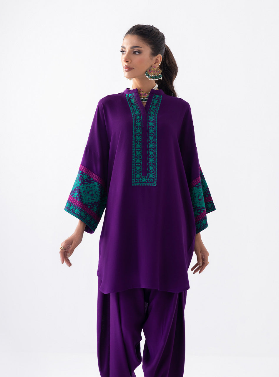 Zainab Chottani | Aara Casual Pret |  Blushing Plum - Riwayat-e-Khas