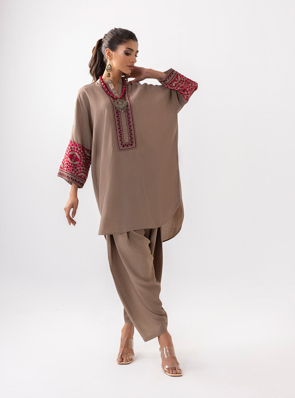Zainab Chottani | Aara Casual Pret |  Sandy Beige - Riwayat-e-Khas