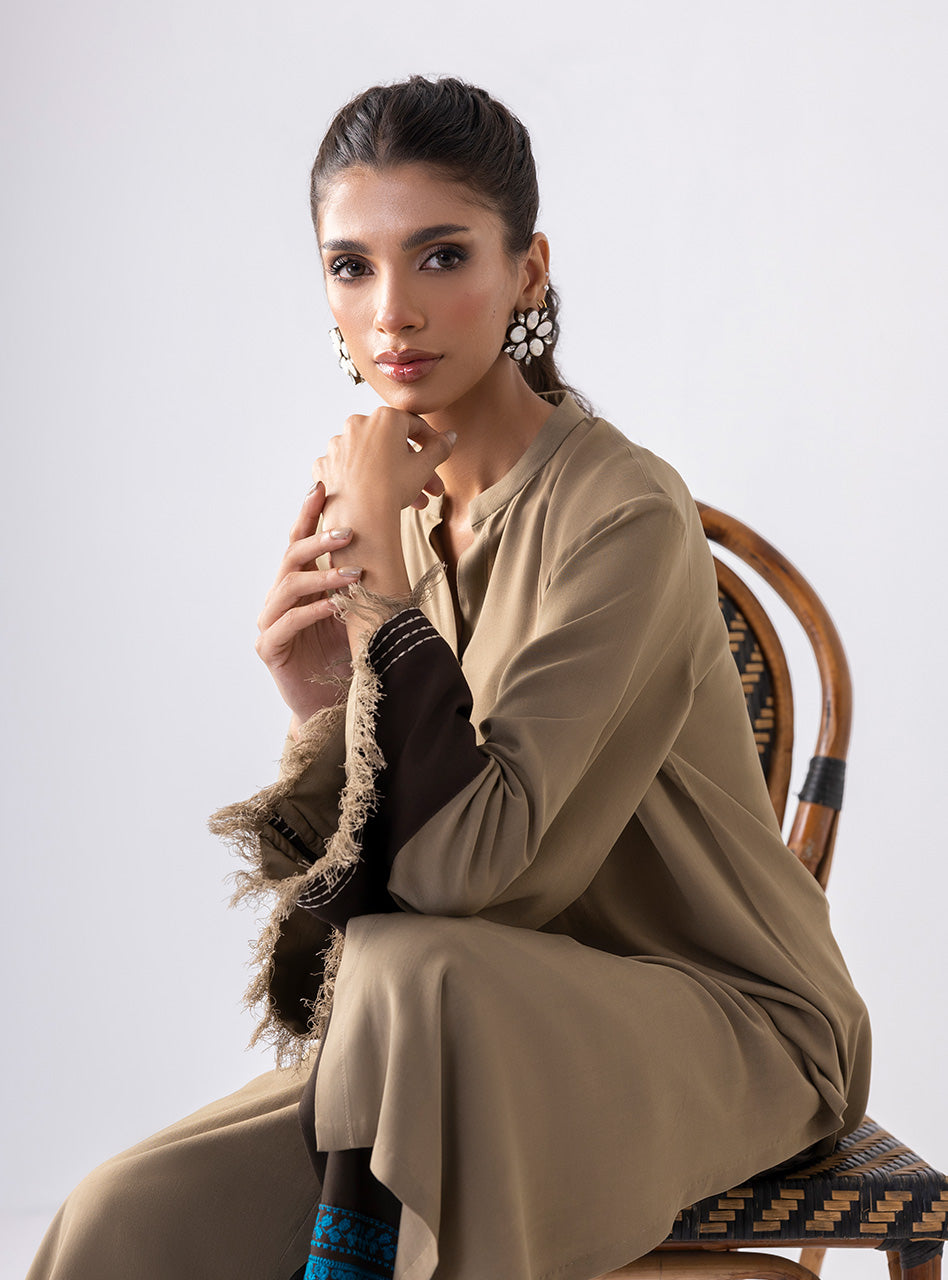 Zainab Chottani | Aara Casual Pret |  Rusty Rave - Riwayat-e-Khas