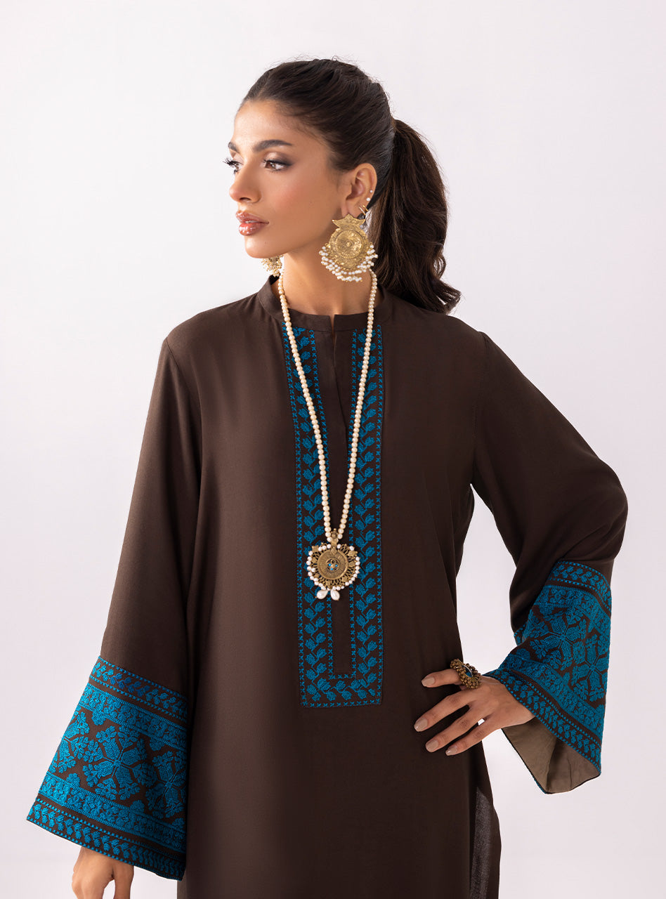 Zainab Chottani | Aara Casual Pret | Dark Chrome - Riwayat-e-Khas