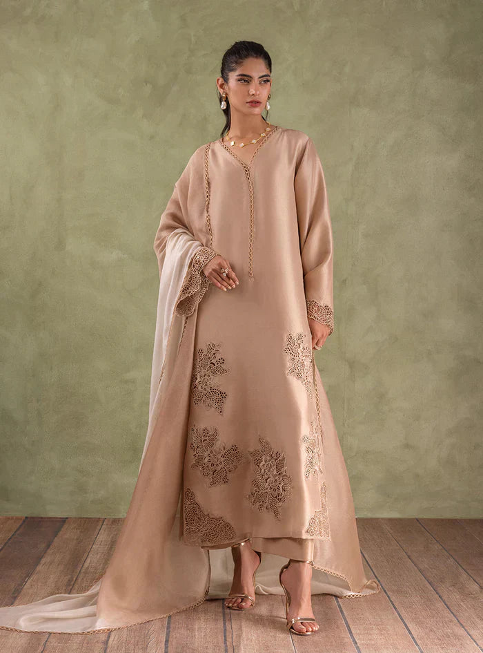 Zainab Chottani | Eid Edit 24 | Coral Champagne - Riwayat-e-Khas