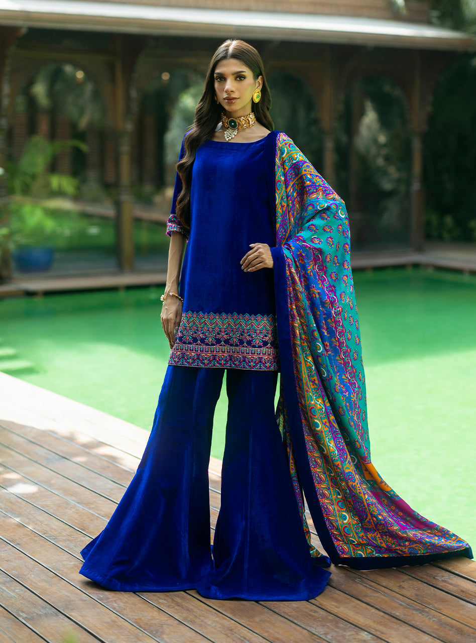 Zainab Chottani | Makhmal Luxe Pret | Marjan - Riwayat-e-Khas