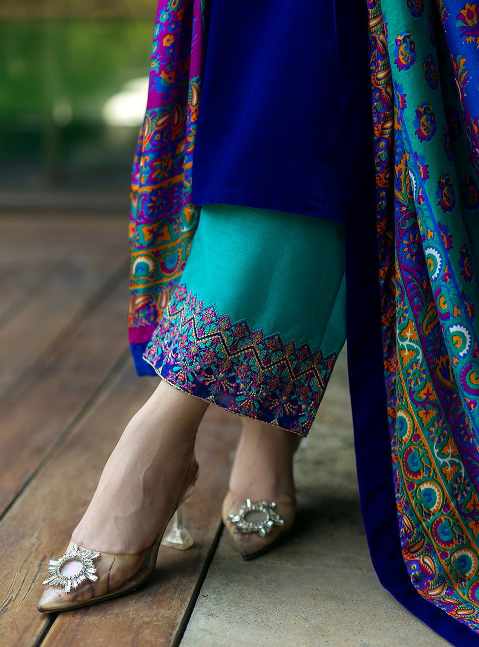 Zainab Chottani | Makhmal Luxe Pret | Shafaq - Riwayat-e-Khas