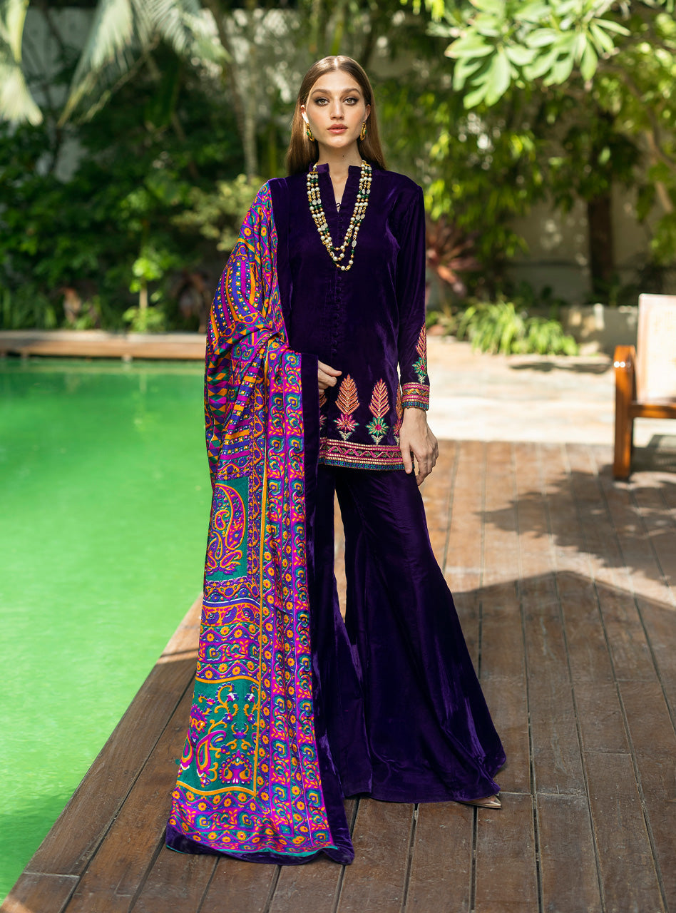 Zainab Chottani | Makhmal Luxe Pret | Habibeh - Riwayat-e-Khas