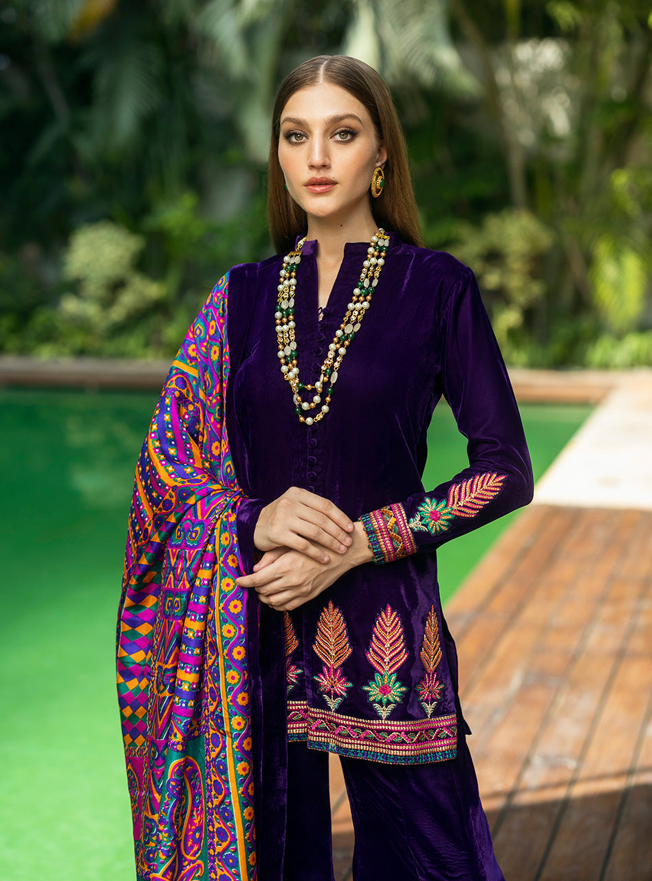 Zainab Chottani | Makhmal Luxe Pret | Habibeh - Riwayat-e-Khas