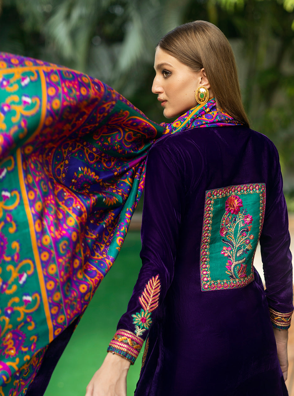 Zainab Chottani | Makhmal Luxe Pret | Habibeh - Riwayat-e-Khas