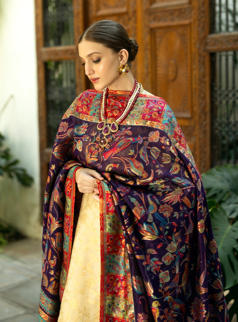 Zainab Chottani | Makhmal Luxe Pret | Zarrin - Riwayat-e-Khas