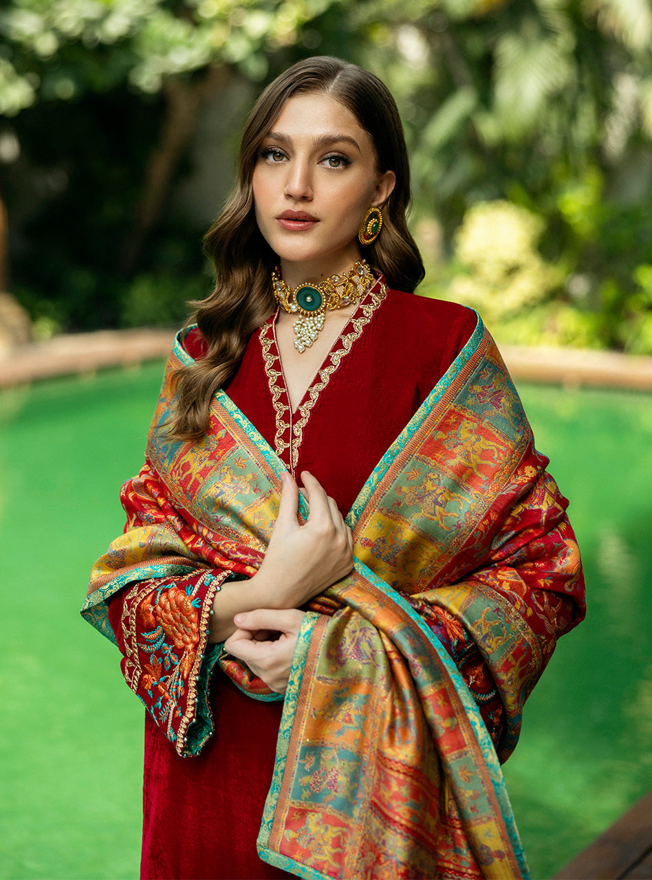 Zainab Chottani | Makhmal Luxe Pret | Ghermez - Riwayat-e-Khas