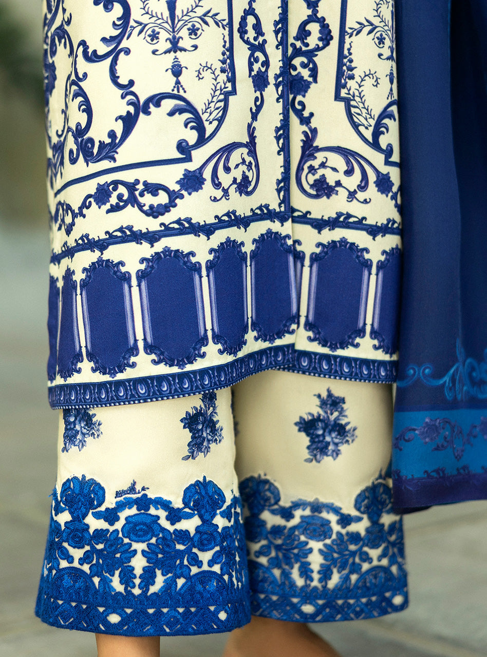 Zainab Chottani | Winter Shawls 24 |  Rania - Riwayat-e-Khas