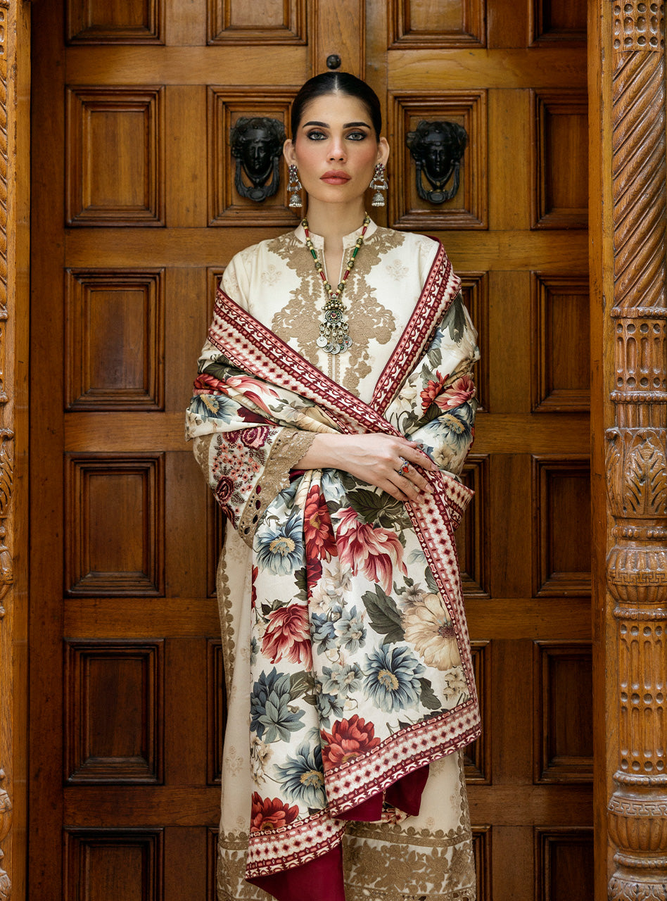Zainab Chottani | Winter Shawls 24 |  Shyna - Riwayat-e-Khas