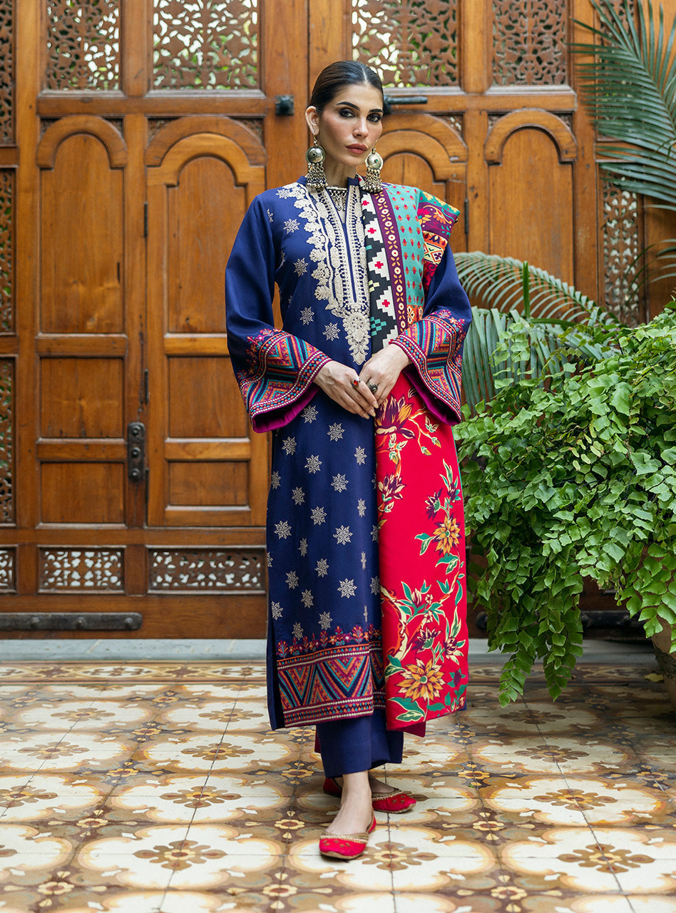 Zainab Chottani | Winter Shawls 24 |Maya - Riwayat-e-Khas