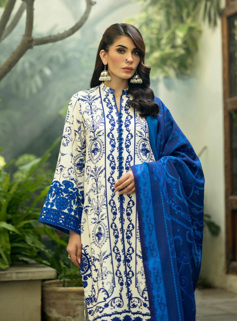 Zainab Chottani | Winter Shawls 24 |  Rania - Riwayat-e-Khas