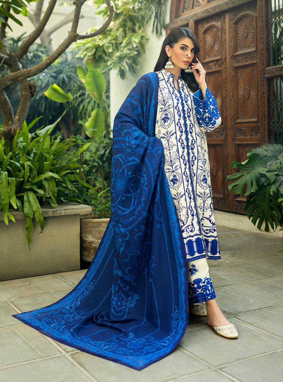 Zainab Chottani | Winter Shawls 24 |  Rania - Riwayat-e-Khas