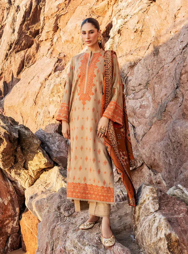 Zainab Chottani | Winter Shawls | Azal - Riwayat-e-Khas