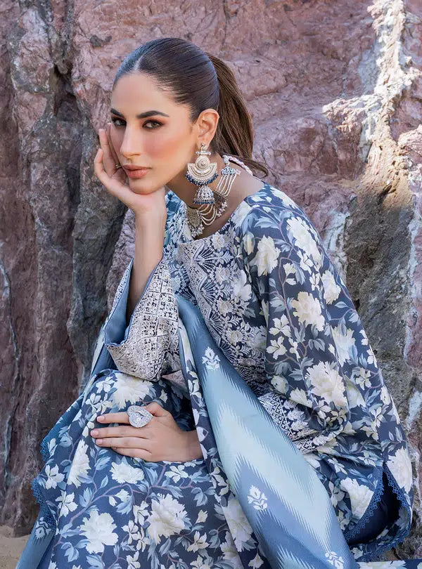 Zainab Chottani | Winter Shawls | Kinara - Riwayat-e-Khas