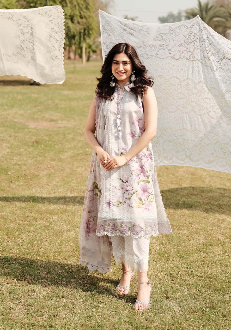 Zarqash | Luxe Lawn 24 | ZQ 3 - Riwayat-e-khas