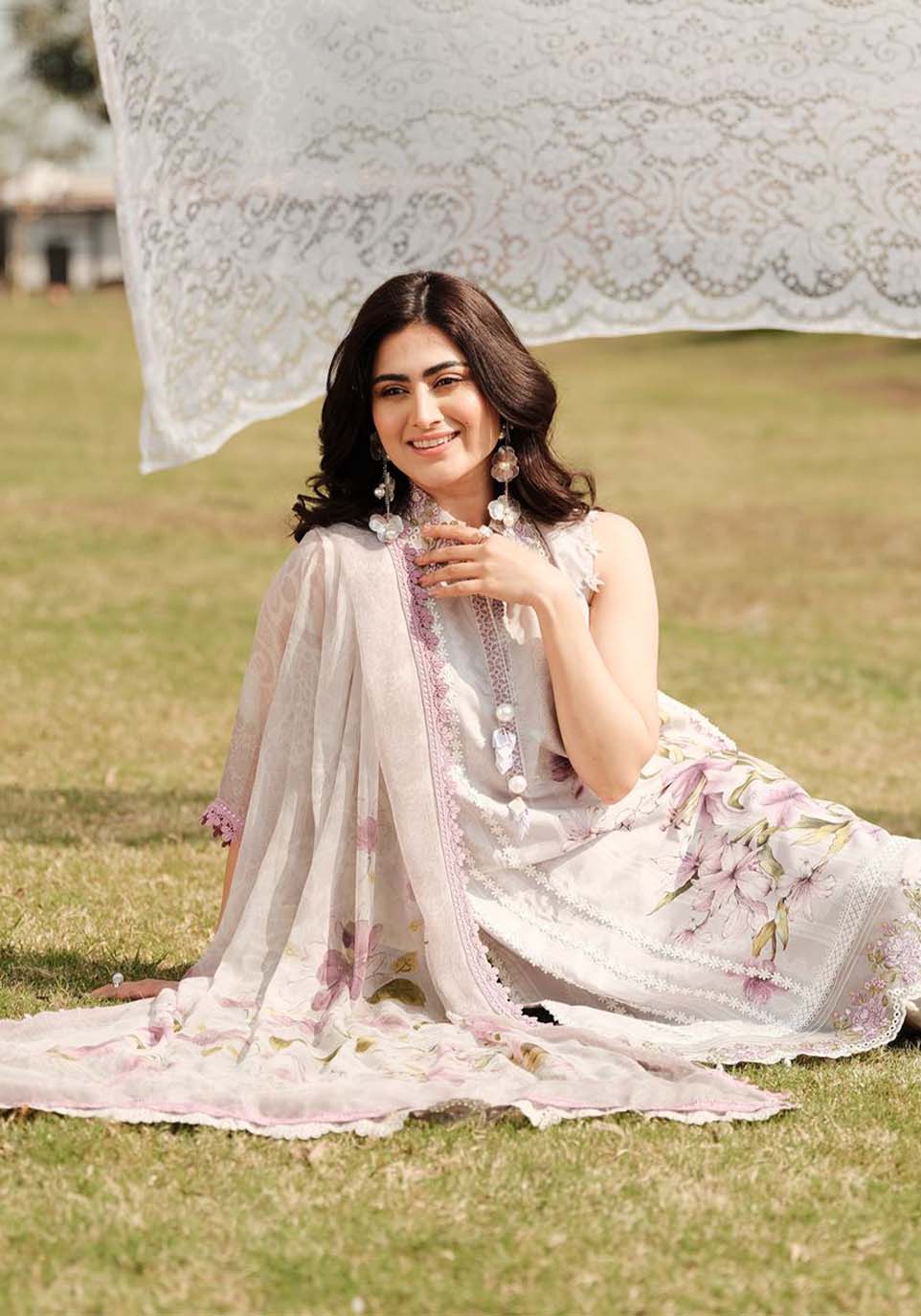 Zarqash | Luxe Lawn 24 | ZQ 3 - Riwayat-e-khas