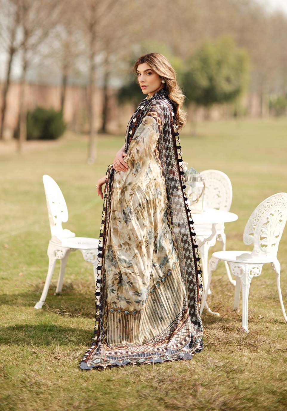 Zarqash | Luxe Lawn 24 | ZQ 2 - Riwayat-e-khas