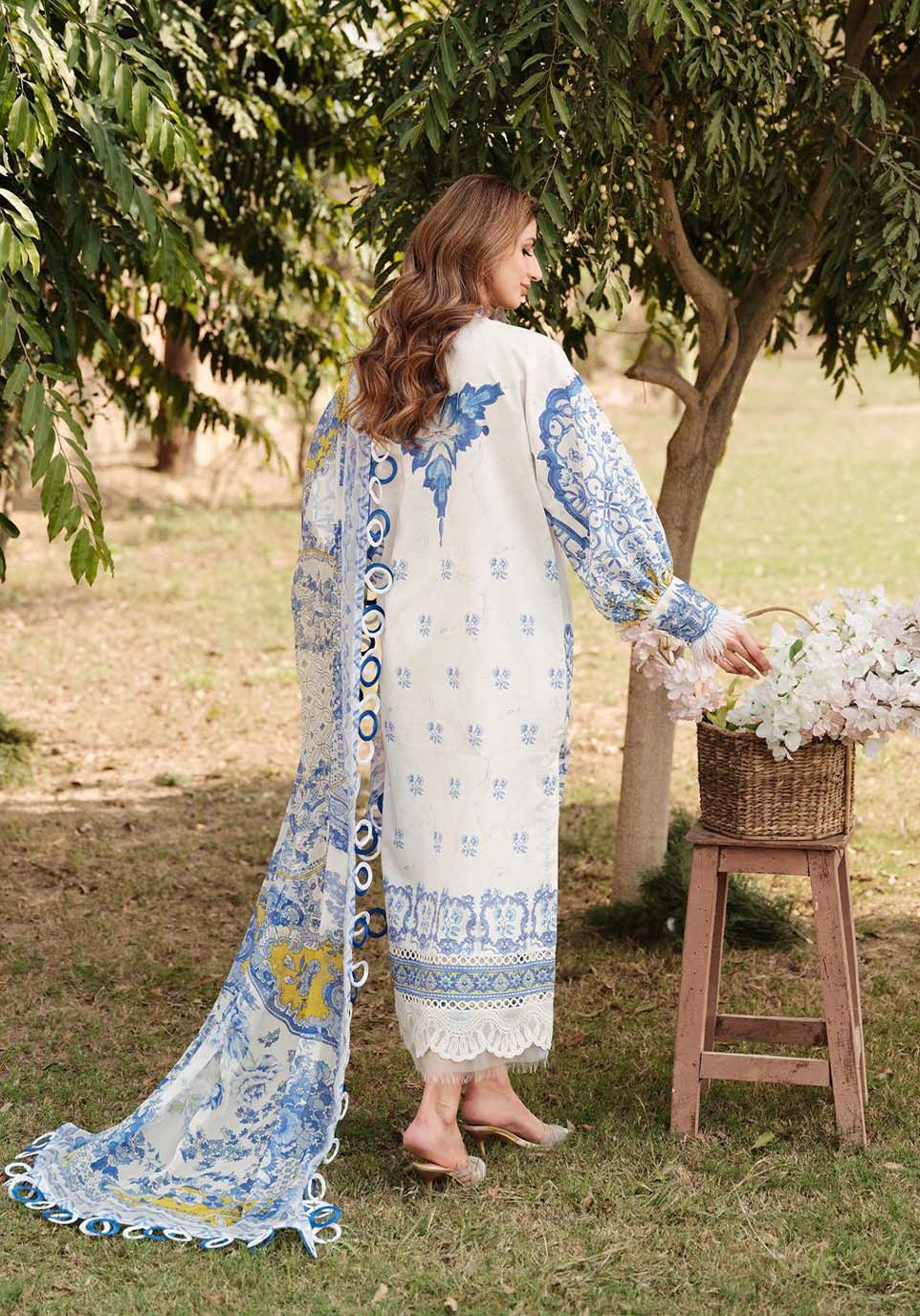 Zarqash | Luxe Lawn 24 | ZQ 7 - Riwayat-e-khas