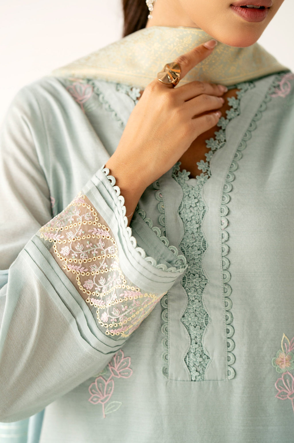 Zeen | Winter Collection | Paper Cotton 35