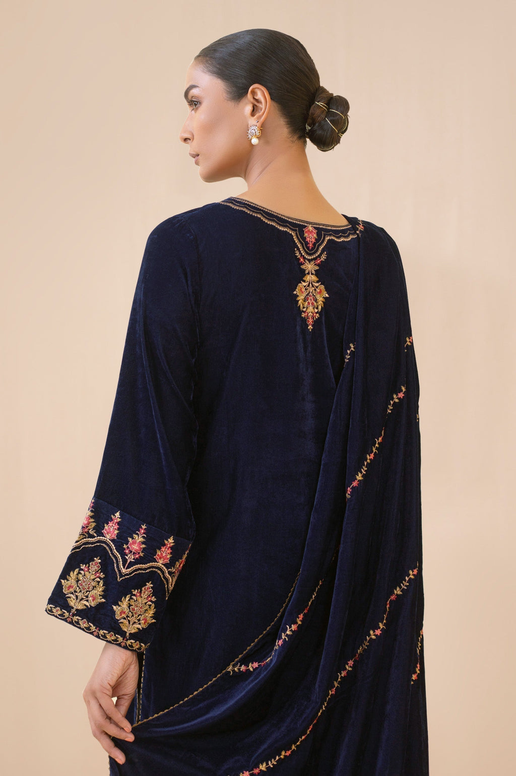 Zeen | Winter Collection | Velvet 27