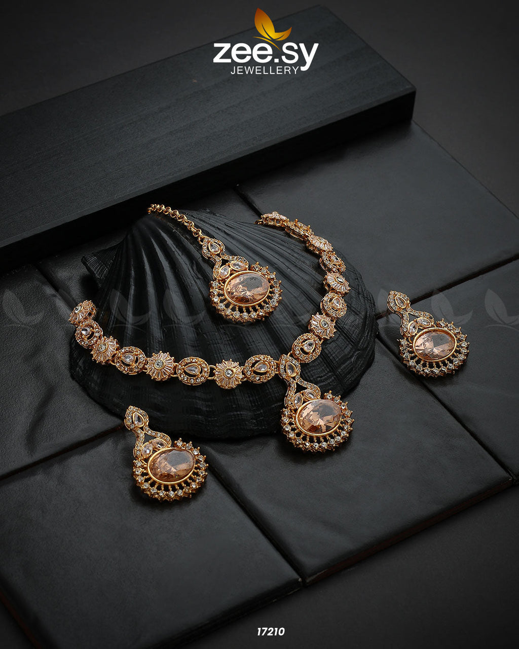 Zirconic Starburst Necklace - Libasekhas