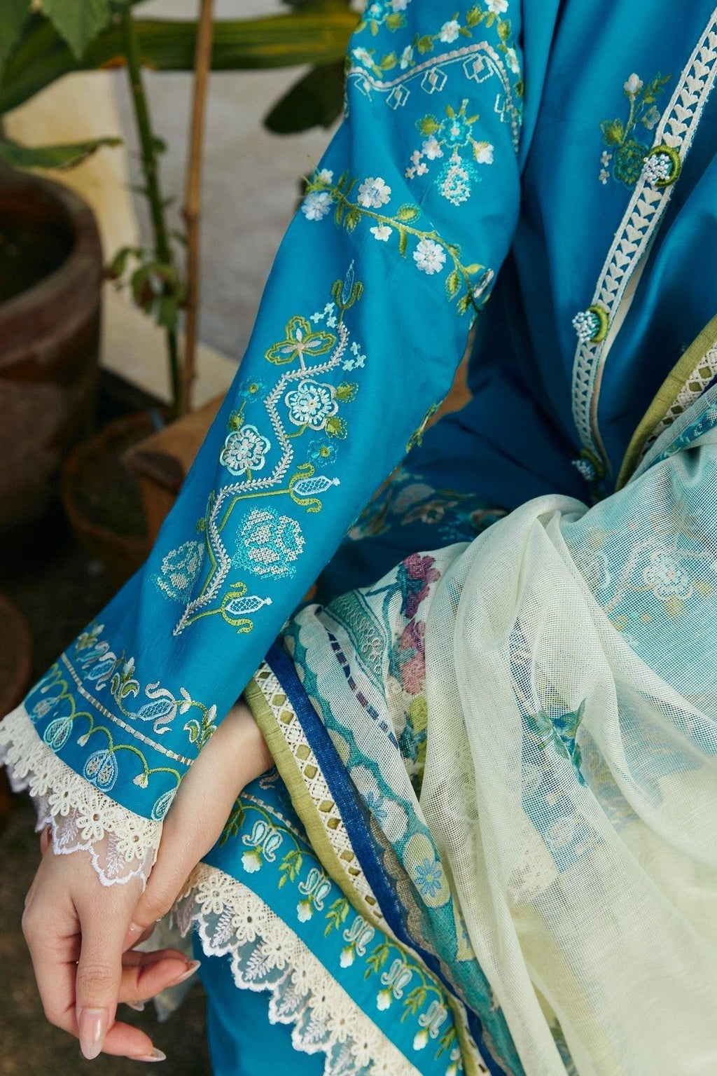 Zara Shahjahan - Zoya 8B - Riwayat-e-khas